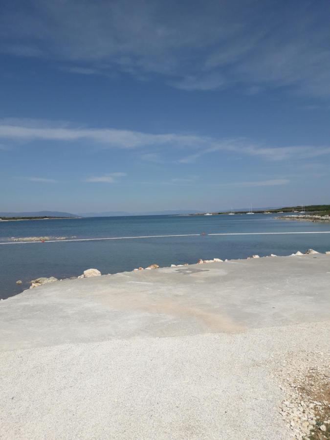 Apartmani Mia Liznjan Bagian luar foto